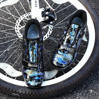 Kelių dviračių sporto batelius, guminis padas, itin lengvas, ne slydimui, dilimui, profesinės savaiminio fiksavimo batai su liuminescencinėmis poveikis