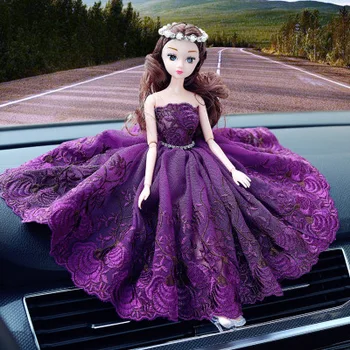 Deivė, automobilių puošyba, lėlės princesė suknelės gražus ir madingas interjero priedai