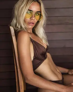 2020 Naujas Bikini maudymosi kostiumėliai, plieno žiedas bikini dviejų dalių padalinti vientisa spalva V kaklo bikini tvarstis Vasaros maudymosi Kostiumėliai
