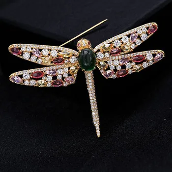 FXLRY Aukštos kokybės elegantiškas Spalvotų kubinis cirkonis apakinti dragonfly sagės pin lady madinga papuošalai aksesuaras