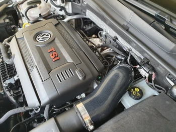 Silikono Įsiurbimo Žarna Vamzdis, Turbo angos Duslintuvo Alkūnė Ištrinti VW Golf MK7 R Audi+ V8 MK3 A3 S3, TT
